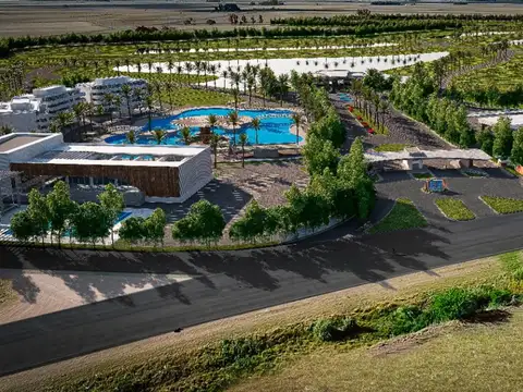 Ruta 16 Y Cam. Las Latas, -royal Village