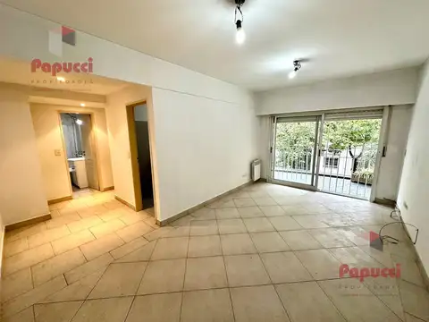Departamento 2 ambientes con cochera cubierta, en ALQUILER