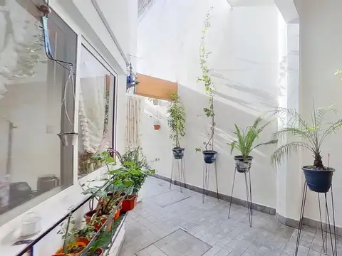 Depto Tipo Casa en Venta de 4 ambientes