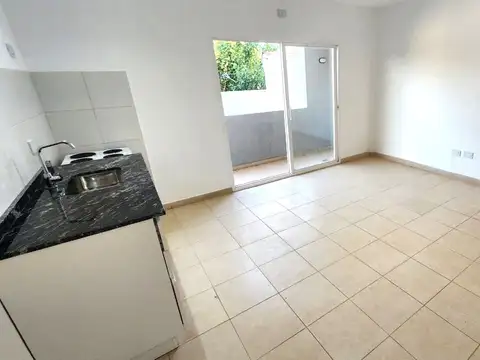 Departamento en Alquiler en Villa Bosch, $ 500.000
