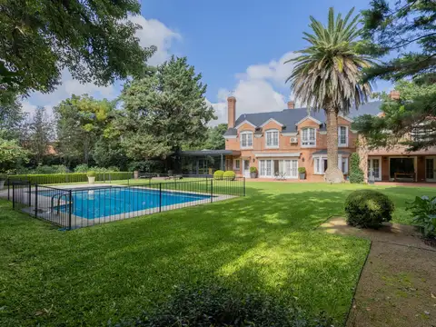 Casa en venta en Acassuso San Isidro