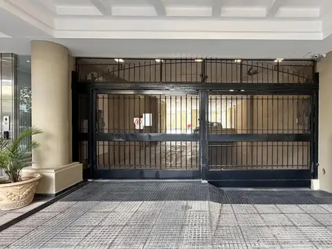 Cocheras fijas simples y dobles en Martiniano Leguizamón 45