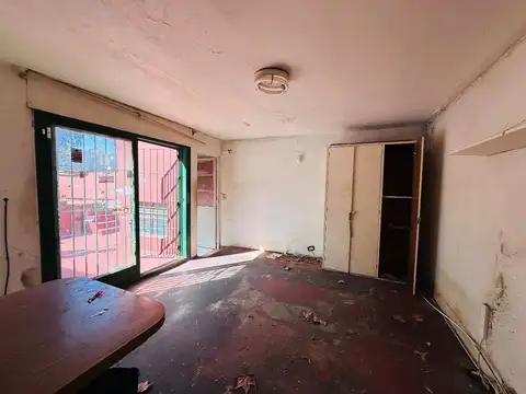 Venta Casa en Saavedra a Refaccionar