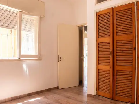 Depto Tipo Casa en Alquiler al Noreste
