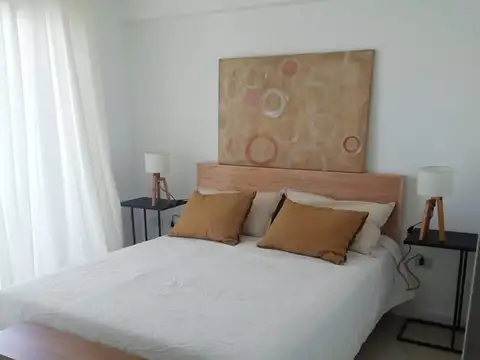 Departamento en Alquiler en Vila Vela, USD 800