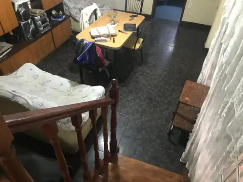 VENTA CASA DOS PLANTAS C/ DEPARTAMENTO -EXCELENTE