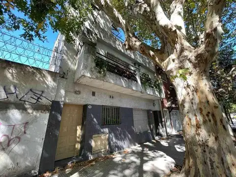 Depto Tipo Casa en Venta de 2 ambientes