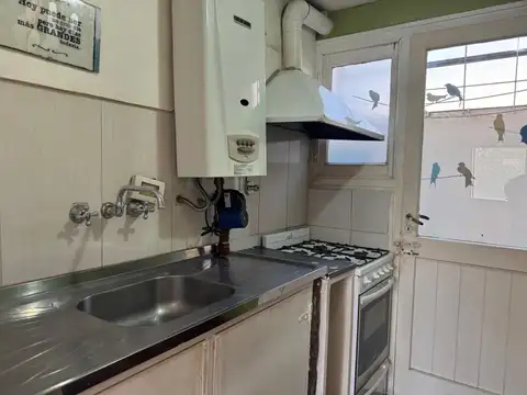Asunción 1080 , Piso 1