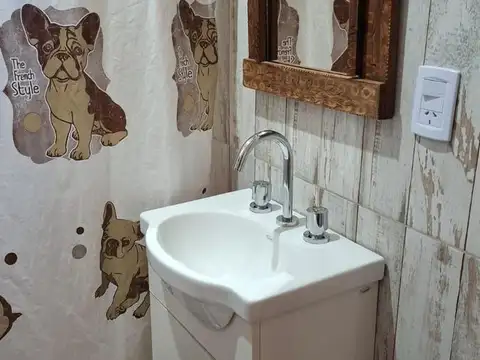 Casa 3 ambientes con 2 baños