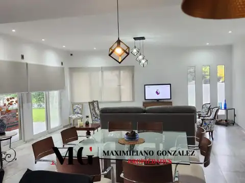 Casa 5 ambientes con 5 baños