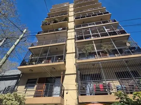 DEPARTAMENTO 3 AMBIENTES CON BALCON