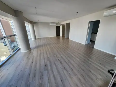 Departamento en Venta con 2 cocheras