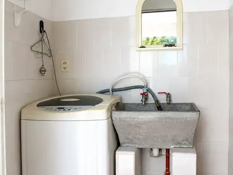 VENTA CASA 3 DORMI 2 BAÑOS MINA CLAVERO CÓRDOBA