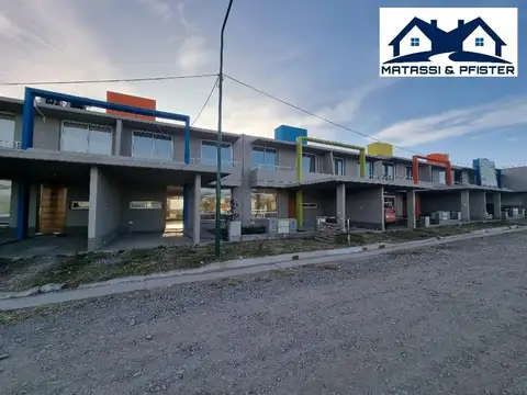 Balcones De Grand Bourg Av. De Circunv. Juan P