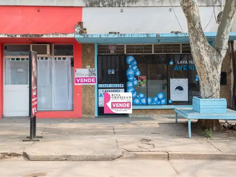 Casa y locales comerciales en venta ¡Ubicación estratégica!