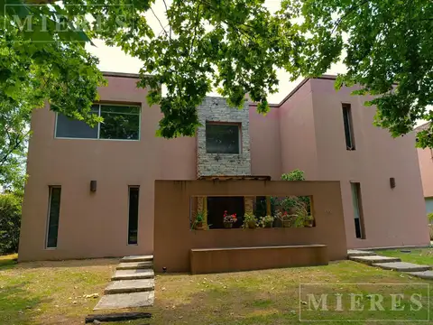 Casa en Alquiler de verano en Barrio La Laguna - al agua!! 1er quincena  Febrero.