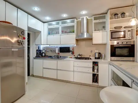 Depto Tipo Casa en Venta de 4 dormitorios