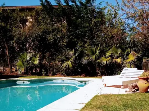 Casa en Alquiler de 4 dormitorios
