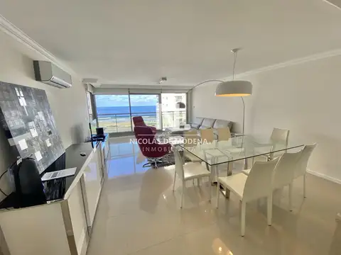 Departamento en Alquiler Temporal en Victorino de la Plaza, USD 7.000