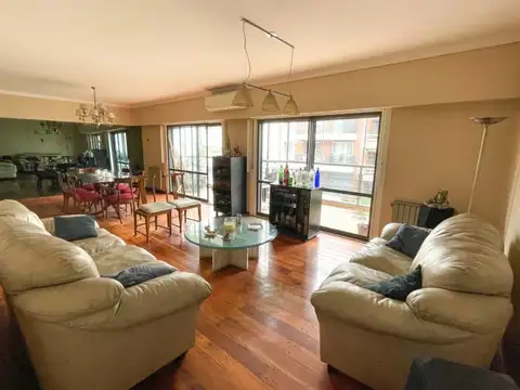 Hermoso Piso en Venta Gran Balcón Aterrazado al Frente