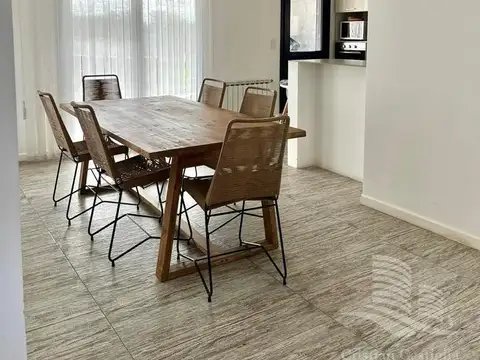Casa en Venta en Benavidez, USD 285.000