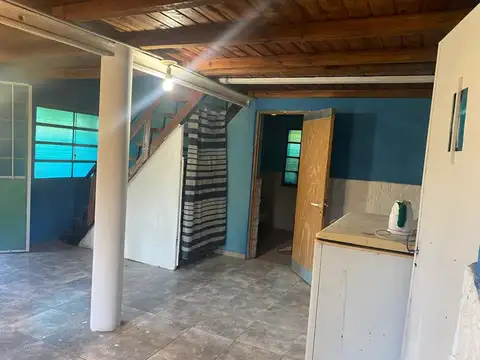Casa 3 ambientes con 1 baño