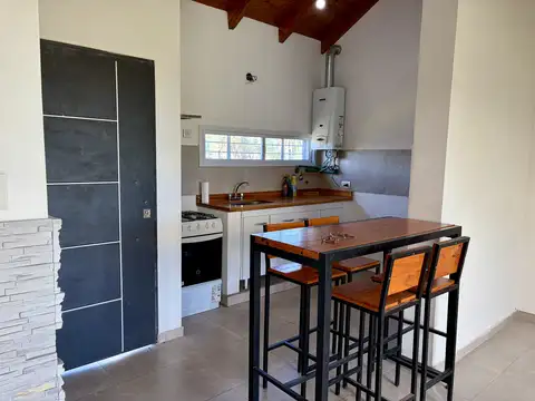 Casa en Alquiler con 1 cochera