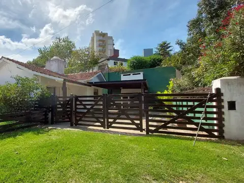 Casa (en PH) - Venta - Villa Gesell - 3 Ambientes - Gas Natural