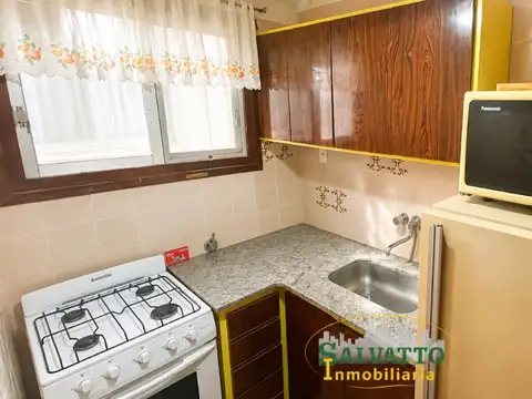 Departamento 2 ambientes en edificio sobre la costa en Punta Mogotes
