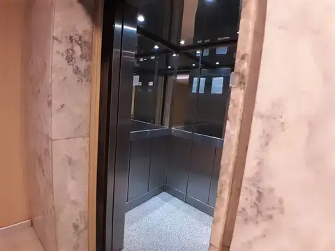 Oficina en Venta 45 años