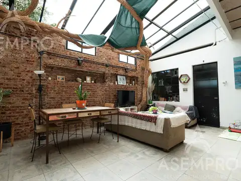 Depto Tipo Casa en Venta en Saavedra, USD 280.000