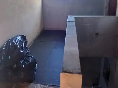 Depto Tipo Casa en Venta en Parque Casado, USD 38.000