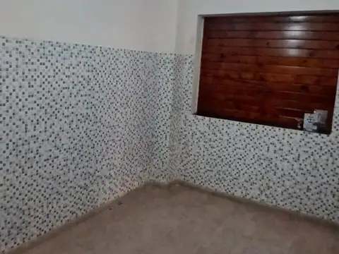 Depto Tipo Casa 5 ambientes con 2 baños