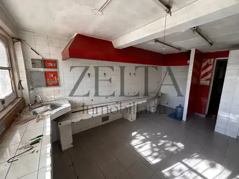 Alquilo Casa Apta para Comercio en Dorrego, Guaymallén