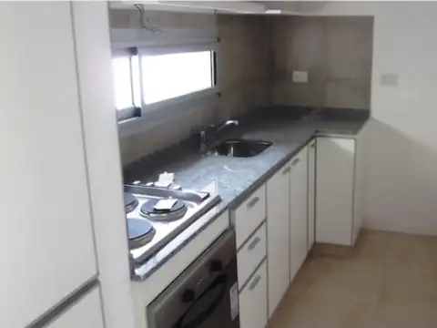 DEPARTAMENTO CASTELAR SUR 