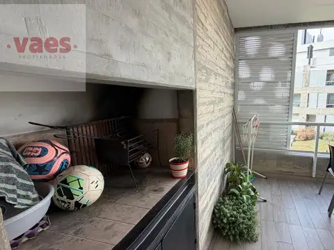 Departamento en Alquiler con 1 cocheras