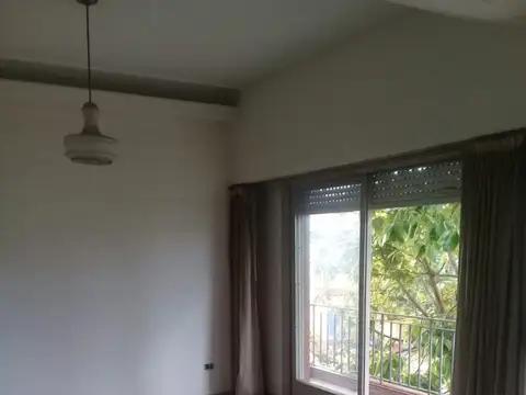 Olavarria 4300, Piso 1