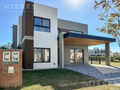 Casa a la venta en Santa Ana, Villanueva