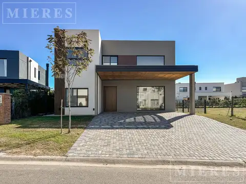 Casa a la venta en Santa Ana, Villanueva