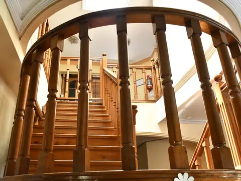 dr enrique eizaguirre 2200