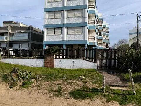 Avenida Costanera 1600, Piso 1°