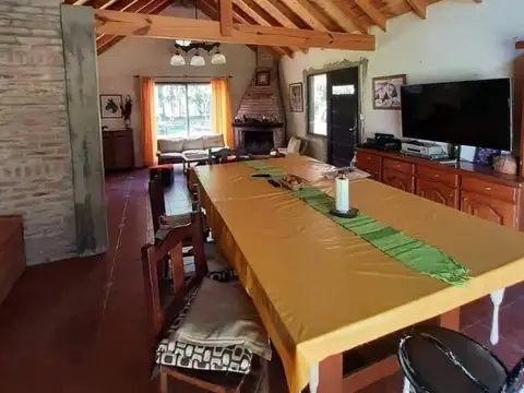 Camino acceso a Arditi 22100