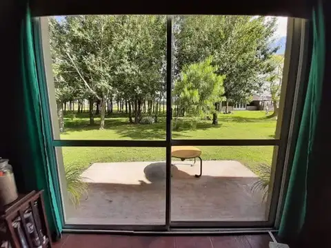 Quinta 5 ambientes en venta Magdalena pileta