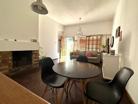 Depto Tipo Casa en Venta con 1 cocheras