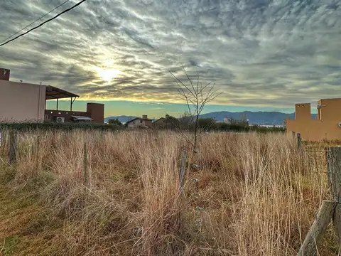 Terreno en Venta 30  mts Fondo