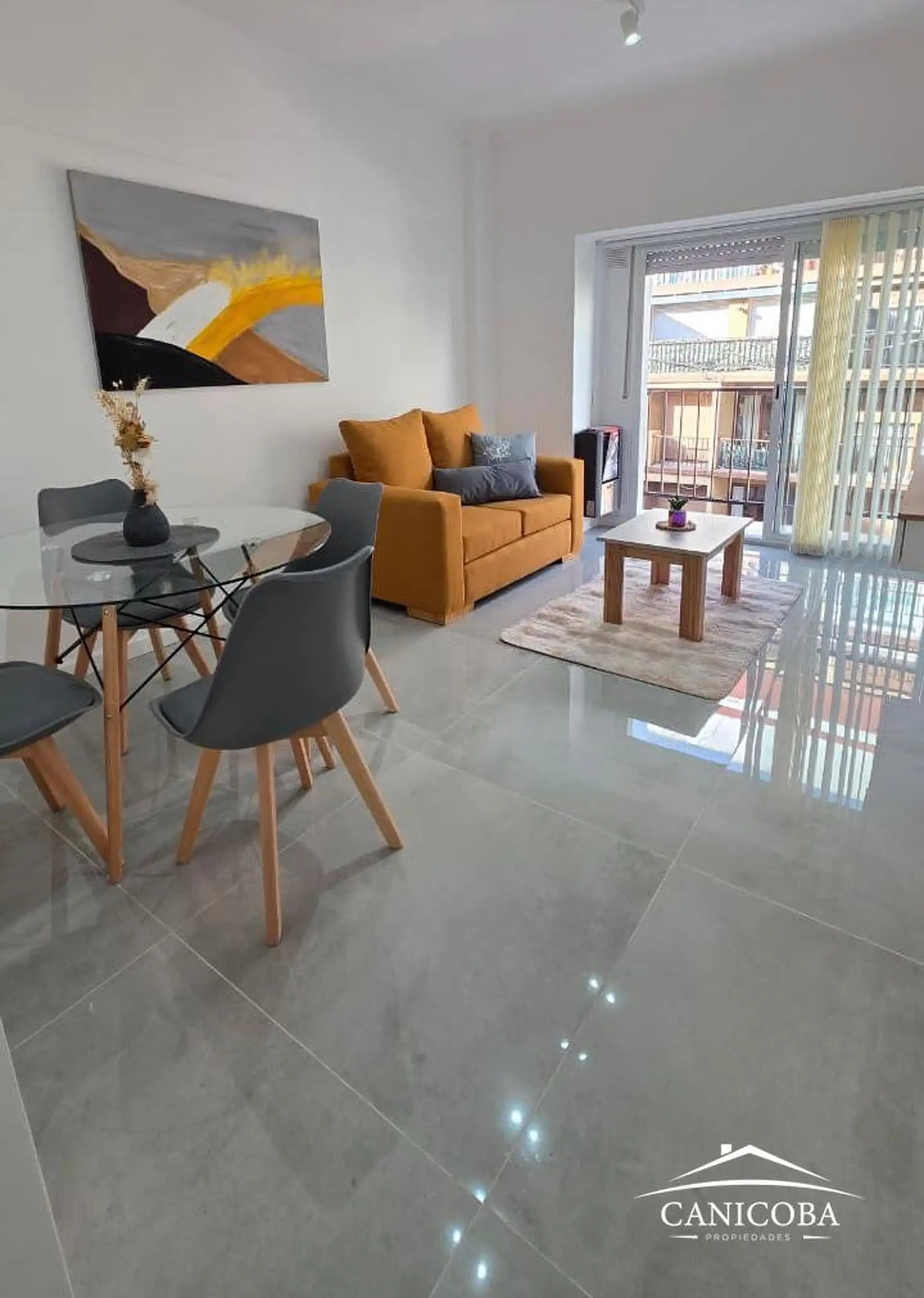 Departamento 2 amb, 40m² con balcón y vista a Plaza Colón