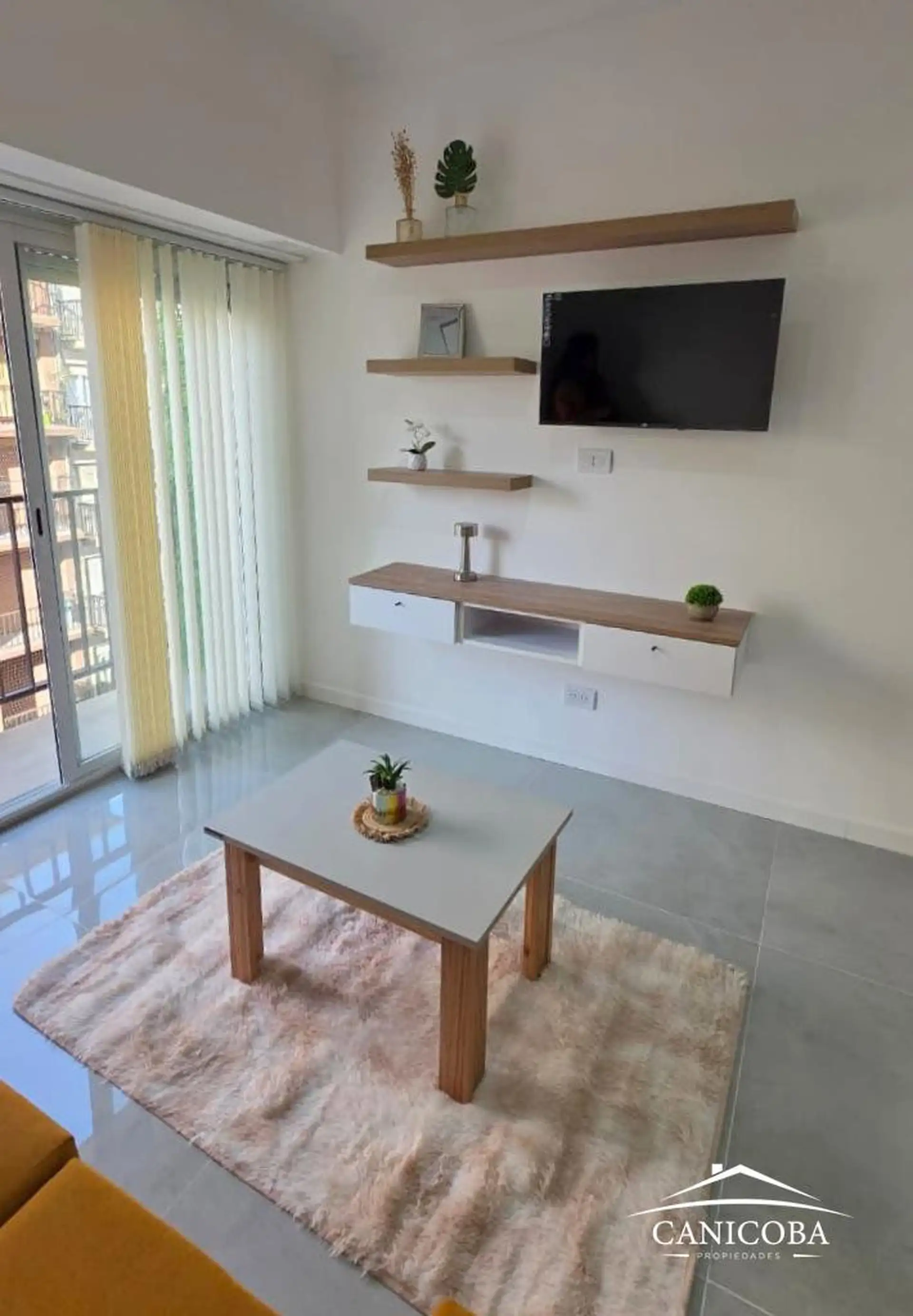 Departamento 2 amb, 40m² con balcón y vista a Plaza Colón