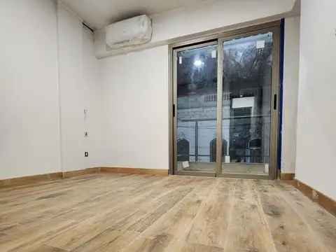 Hipólito Yrigoyen y 1 de Mayo