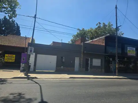 Av. Richieri 800, Piso PB