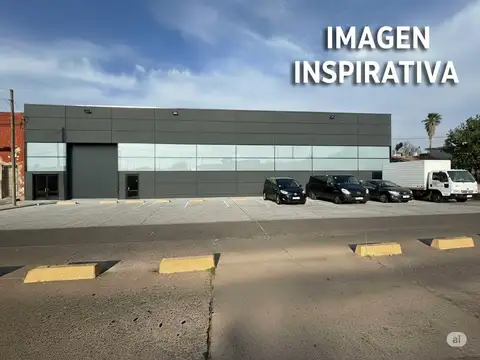 Terreno con construcción a demoler en Av. Blas Parera